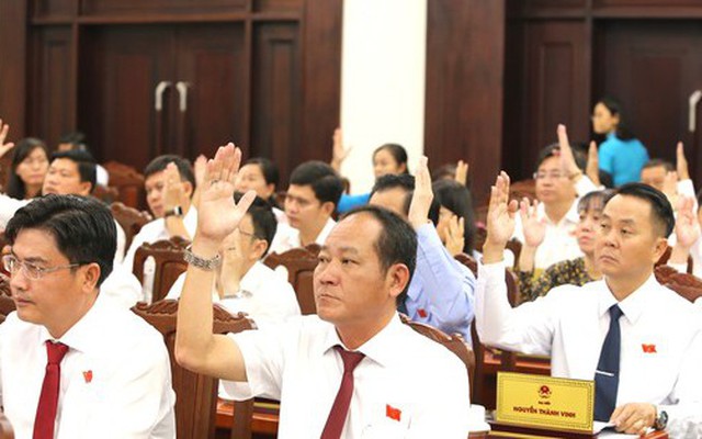 Thống nhất miễn nhiệm Phó Chủ tịch UBND TP. Thủ Đức Nguyễn Hữu Anh Tứ
