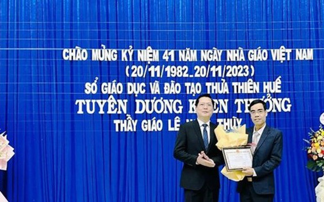 Thầy giáo dũng cảm cứu sống 3 người bị lũ cuốn trôi