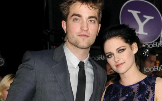 Kristen Stewart bỗng dự sinh nhật Robert Pattinson dù không được mời, thái độ ra sao trong lần tái hợp 10 năm sau bê bối ngoại tình?