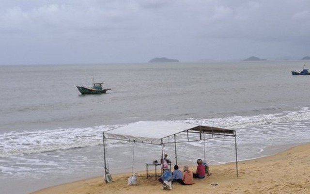 Tìm thấy thi thể 2 người mất tích trên biển Bình Định