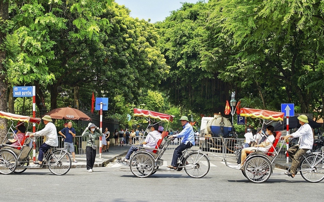 Thời tiết ngày 10/11: Hà Nội nóng lên, có nơi trên 32 độ