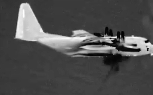 Video hiếm về màn nã đại bác của AC-130J Ghostrider