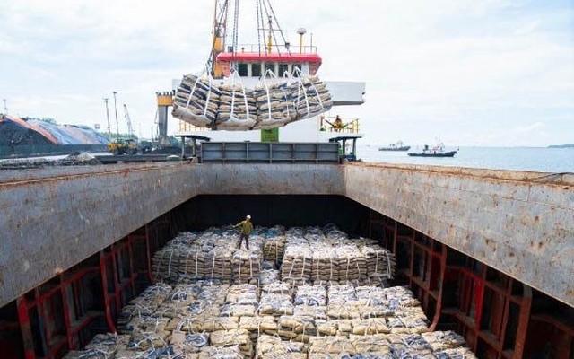 'Vật liệu tỷ đô' của Việt Nam được Úc mua mạnh tay với giá rẻ kỷ lục: xuất khẩu tăng gần 300%, các nước châu Á là những tay buôn lớn nhất