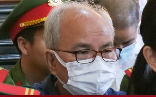 Xét xử cựu Giám đốc Sở Y tế Tây Ninh nhận 'lại quả' 1 tỷ đồng
