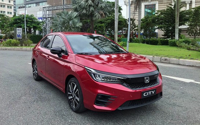 Bảng giá ô tô Honda tháng 2: Honda City được ưu đãi 100% lệ phí trước bạ, dọn đường cho phiên bản mới?