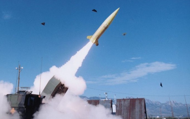 Tướng Mỹ: Washington sẽ không cung cấp tên lửa tầm xa ATACMS cho Ukraine