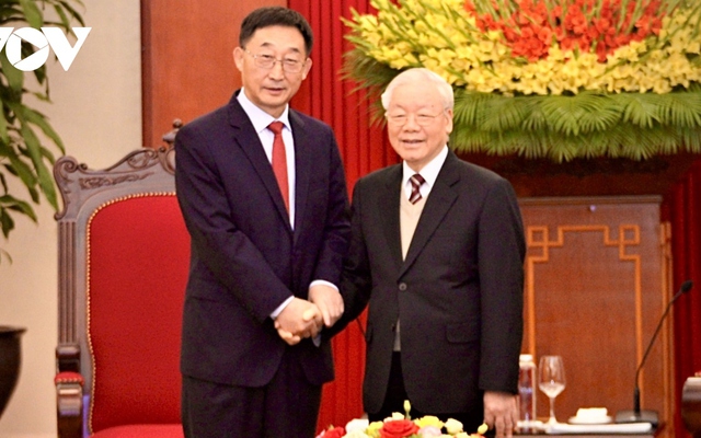 Tổng Bí thư Nguyễn Phú Trọng tiếp Bí thư Khu ủy Quảng Tây, Trung Quốc