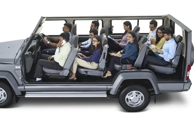 Độc lạ SUV 10 chỗ giống G-Class: Không có cửa lùa, nghĩ cảnh ra vào hàng ghế 4 đã thấy mệt