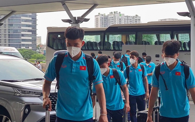 U22 Việt Nam lên đường sang Campuchia tham dự SEA Games 32