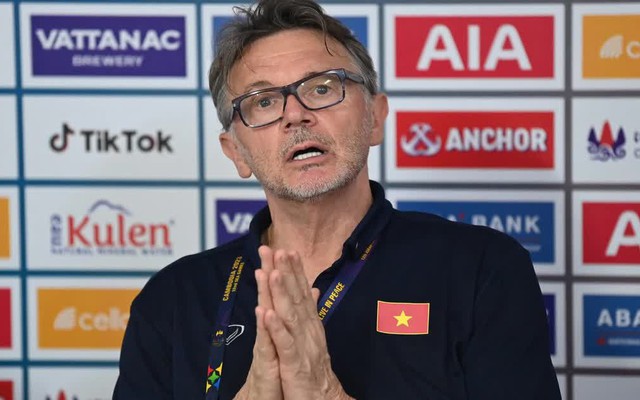 HLV Troussier: ‘Tôi muốn tạo triết lý khác với thời ông Park, đưa bóng đá Việt Nam tiệm cận châu lục’