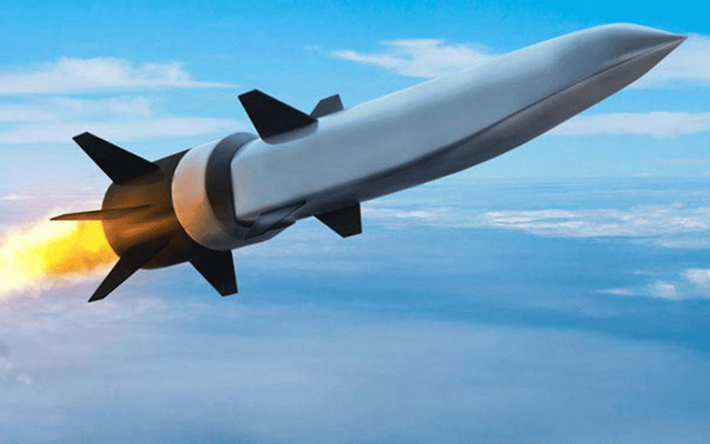 Pháp xác nhận có kế hoạch cung cấp tên lửa tầm xa cho Ukraine