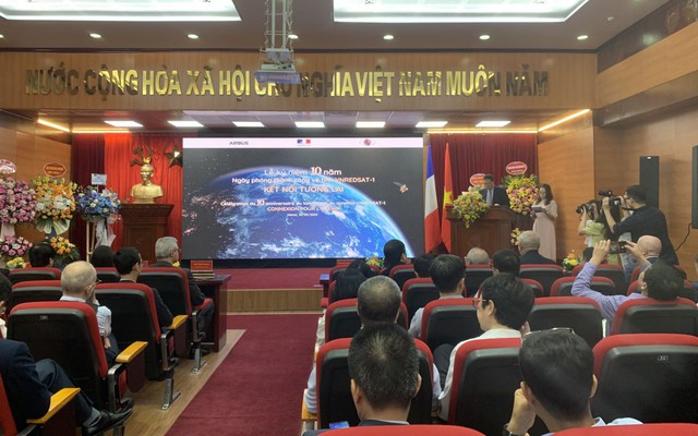 Vệ tinh quan sát Trái đất đầu tiên của Việt Nam có 'tuổi thọ' đặc biệt