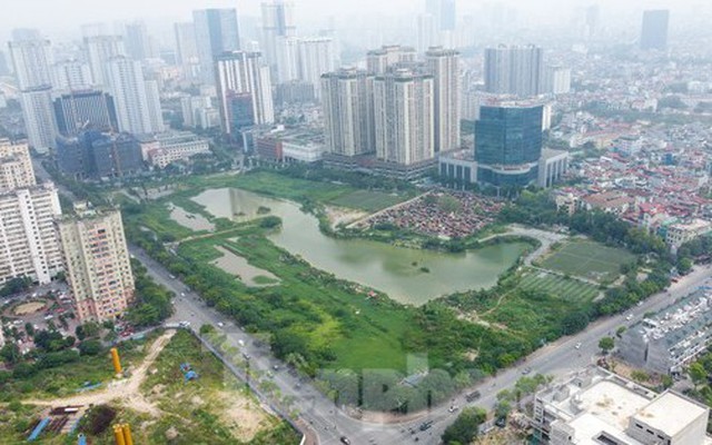 Toàn cảnh công viên hồ điều hoà nghìn tỷ ở Thủ đô bỏ hoang sau nhiều năm được khởi công