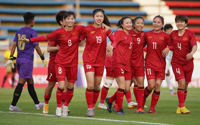 ĐT nữ Việt Nam được báo Trung Quốc ca ngợi hết lời sau trận thắng đội bóng nước Đức