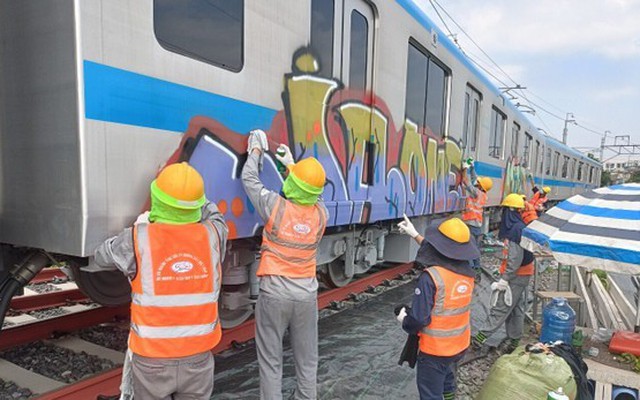 Xác định người vẽ bậy lên toa tàu thuộc metro Bến Thành - Suối Tiên