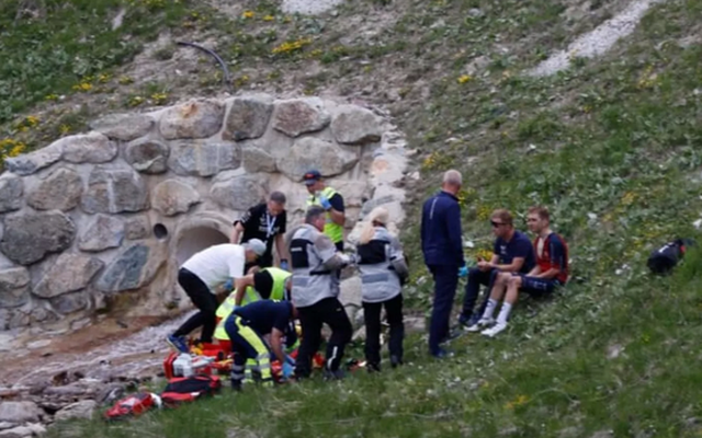 Tay đua Gino Mader “tử nạn” trên đường đua sau tai nạn kinh hoàng ở giải xe đạp Tour de Suisse 2023