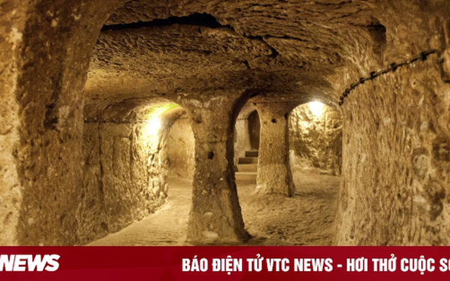Bên trong thành phố 18 tầng được phát hiện ngay dưới tầng hầm nhà dân