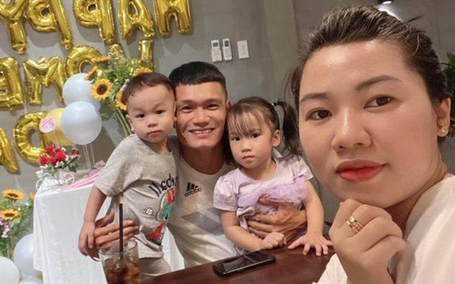 Cầu thủ Lê Quang Hùng: “Biết ơn vợ, bởi nếu không có vợ thì đã không có ngày trở lại sân cỏ hôm nay”