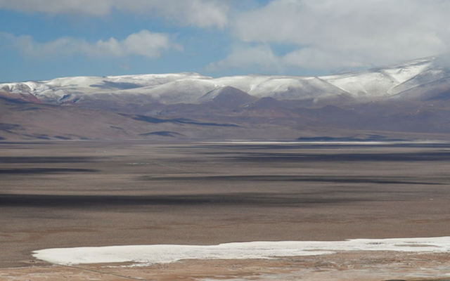 Đàm phán về kế hoạch sản xuất lithium tại Argentina