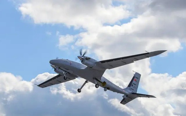 Nga tuyên bố bắn rơi một trong những máy bay không người lái Bayraktar TB2 cuối cùng của Ukraine