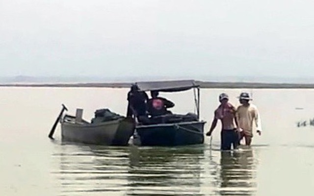 2 kiểm lâm viên bị 11 người hành hung trên hồ Trị An