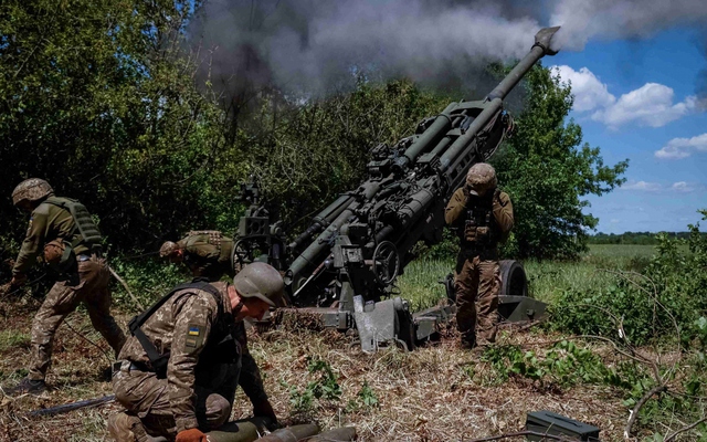 Phương Tây được gì từ việc "thử lửa" vũ khí trên chiến trường Ukraine?