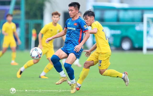 U23 Việt Nam hòa U21 Hà Nội