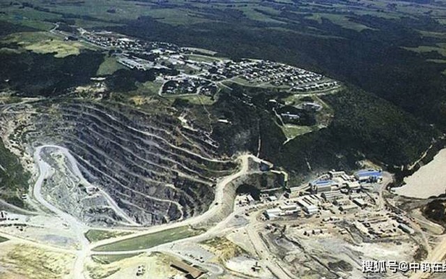Láng giềng dùng công nghệ đào mỏ kho báu lớn nhất thế giới, Mỹ, Hàn thèm khát, Việt Nam cũng có trữ lượng lớn thứ 3 toàn cầu