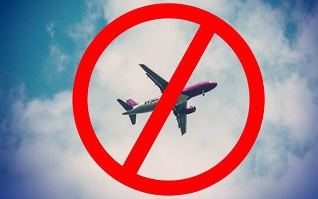 Nhận thông báo bị hủy chỗ và cấm bay 10 năm, người đàn ông "lật ngược tình thế" chỉ nhờ 1 chi tiết, hãng bay phải cúi đầu xin lỗi