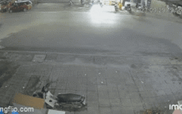 Camera vụ 2 xe máy tông trực diện đêm Trung thu, 3 người tử vong