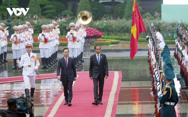 Toàn cảnh lễ đón Tổng tống Indonesia thăm cấp Nhà nước tới Việt Nam