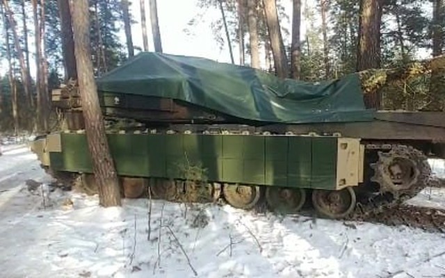 Không thể xuyên thủng tăng Abrams Ukraine khi lắp giáp phản ứng nổ ARAT-1?