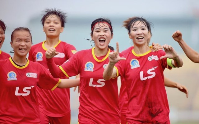 Nữ tuyển thủ Việt Nam sắp ký hợp đồng tiền tỷ