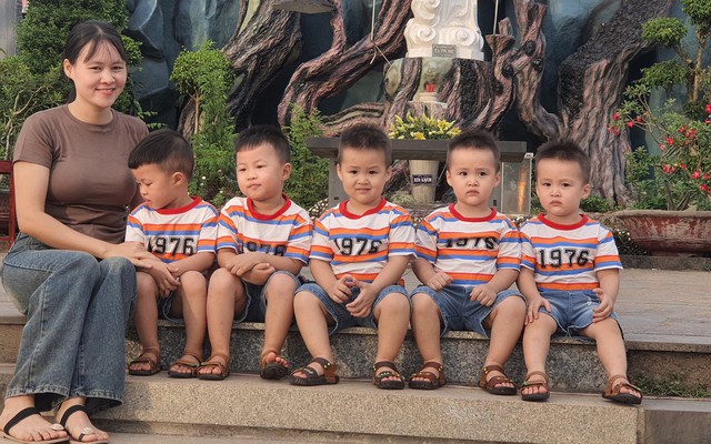 Bà mẹ “siêu nhân” ở Đồng Nai sinh 5 con trai trong 13 tháng, chồng lo kinh tế “toát mồ hôi”