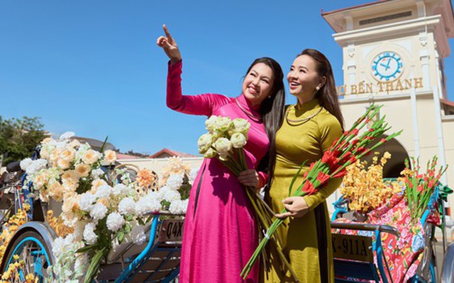 Hai mỹ nhân của "Đất phương Nam" khoe sắc trong tà áo dài của NTK Minh Châu