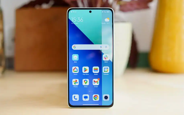 Điện thoại "át chủ bài" giá 4 triệu của Xiaomi: Màn hình to như iPhone 15 Pro Max, camera số chấm cực cao