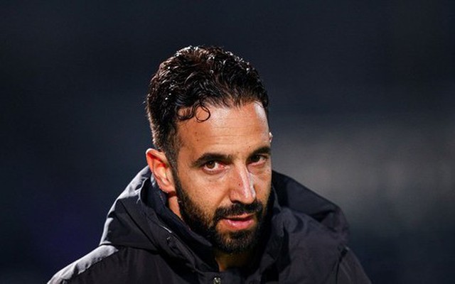 HLV Amorin ra mắt MU ngay ở đại chiến Chelsea cuối tuần này?