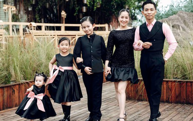 Khánh Thi dính nghi vấn mang bầu lần 4, "hint" đến từ bộ ảnh xịn xò cùng Phan Hiển và các con theo phong cách BLACKPINK?