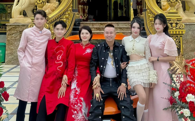 Con trai chủ lâu đài trăm tỷ Nghệ An sắp kết hôn, cô dâu 18 tuổi, nhan sắc khiến nhà chồng rất ưng