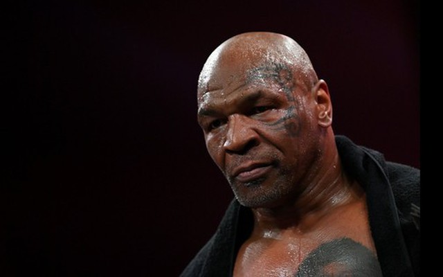 Thất bại của Mike Tyson và sự trở lại đầy đau đớn của một biểu tượng