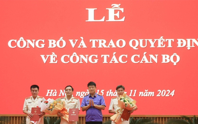 Viện KSND Tối cao công bố nhiều quyết định về công tác cán bộ