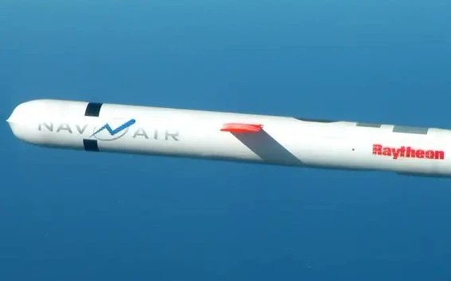 Xung đột lên đến đỉnh điểm nếu Mỹ quyết gửi Tomahawks đến chiến sự