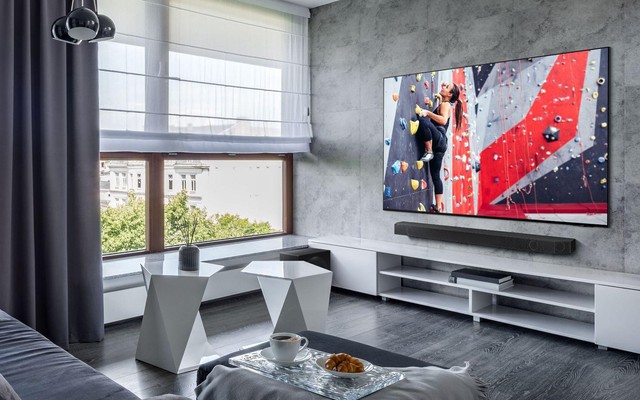 Trải nghiệm Tết "đỉnh nóc kịch trần" trên TV Samsung OLED màn hình lớn