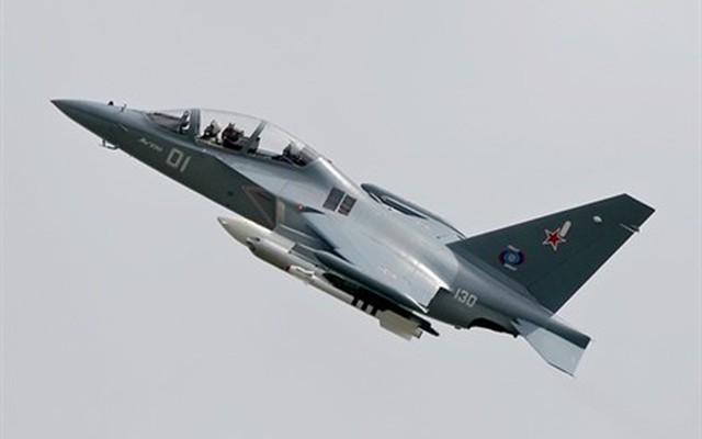 Sức mạnh của máy bay đa nhiệm Yak-130