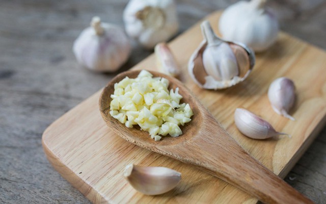 Danh y Hoa Đà quý trọng tỏi, coi là bí quyết hàng đầu để sống thọ: Tốt nhưng nhiều người Việt dùng sai