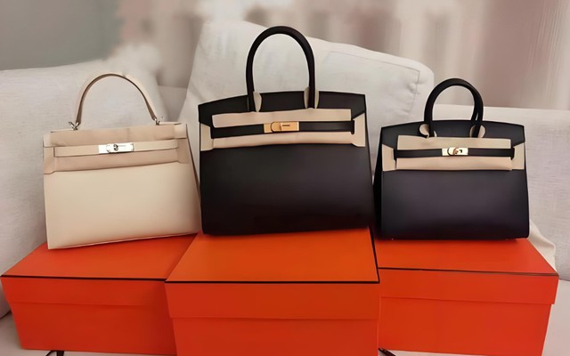 Cô gái chi gần 500 triệu đồng mua túi Hermès Birkin nhưng nhận về hàng fake liền gửi đơn kiện, tòa tuyên bố: Người bán phải bồi thường gấp 3