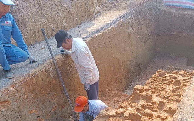 Đào móng nhà, phát hiện bất ngờ có từ ngàn năm trước