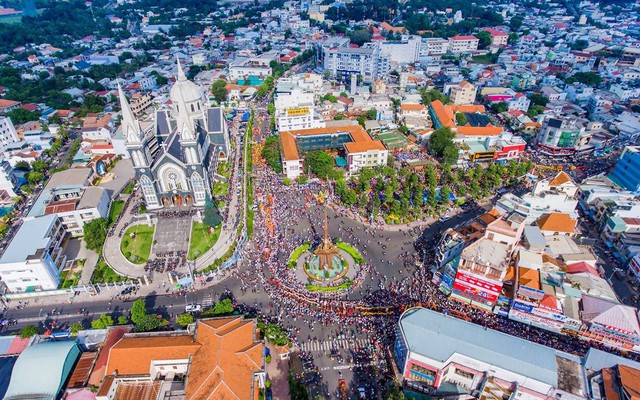 Tỉnh đặt mục tiêu lên thành phố trung ương vừa ghi nhận một chỉ số vượt Hà Nội, chỉ kém TP HCM