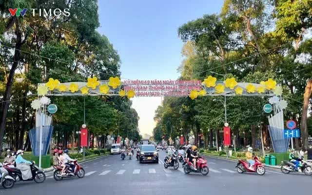 TP Hồ Chí Minh tổ chức diễu binh, diễu hành kỷ niệm 50 năm Ngày Giải phóng miền Nam