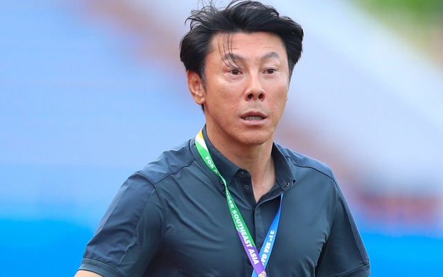 AFF Cup: Tuyển Indonesia nhận tin dữ từ châu Âu, HLV Shin Tae-yong phải gạch tên 2 sao nhập tịch